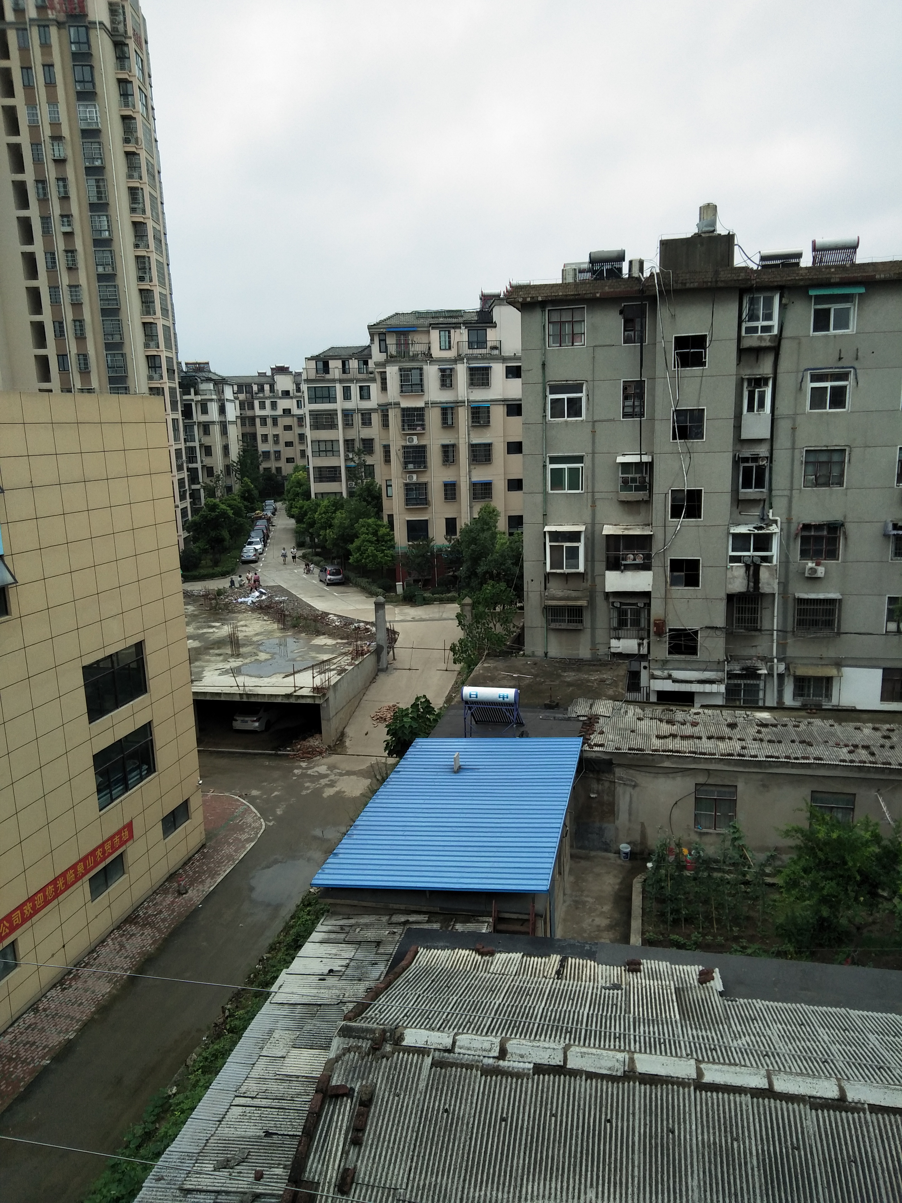工行大院60平方出售_6