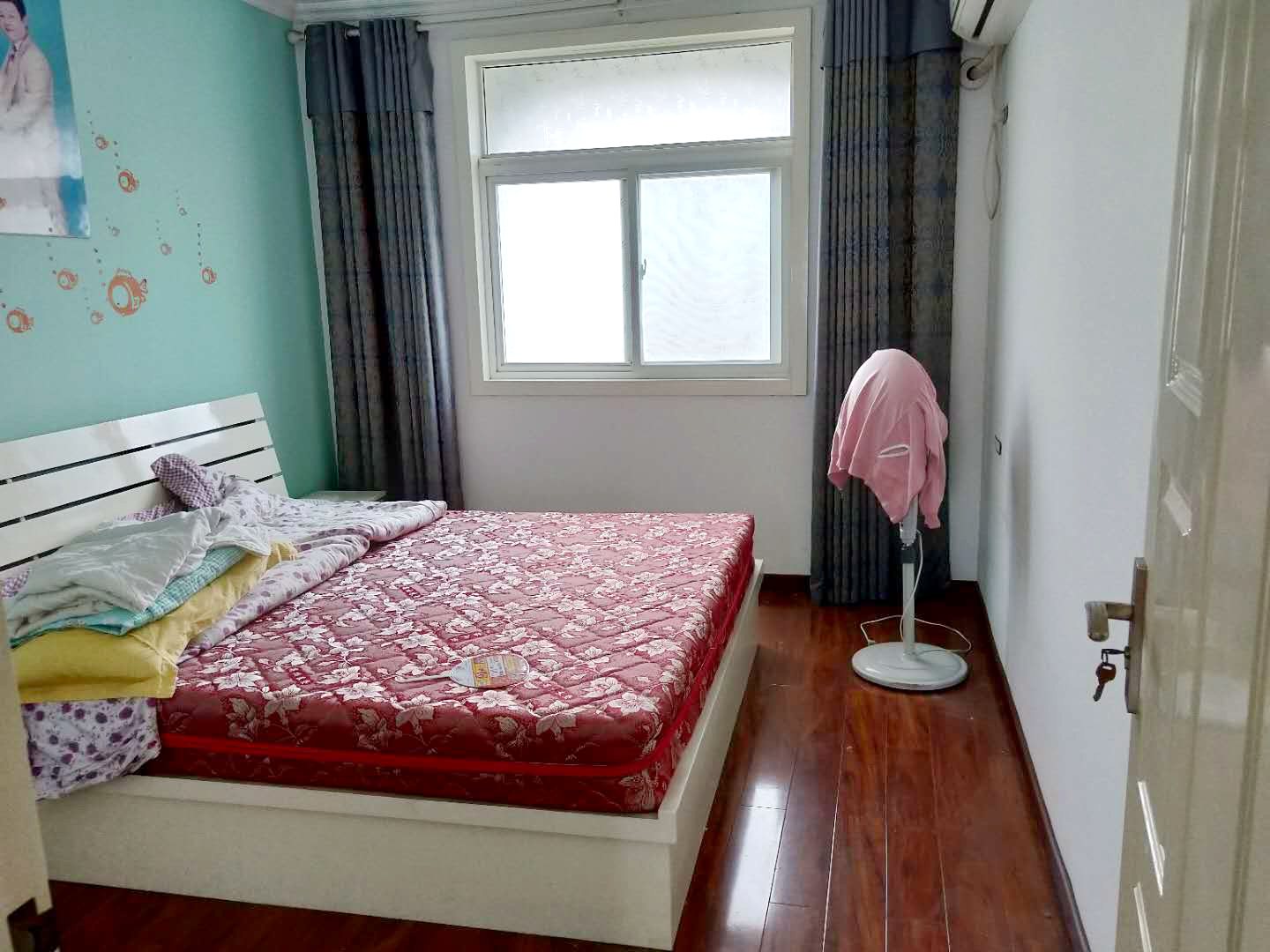 江陈小区3室1厅电视台对面吉房出售_4