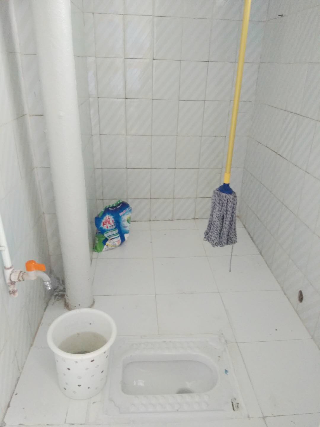 基建村2室1厅简装出租_8