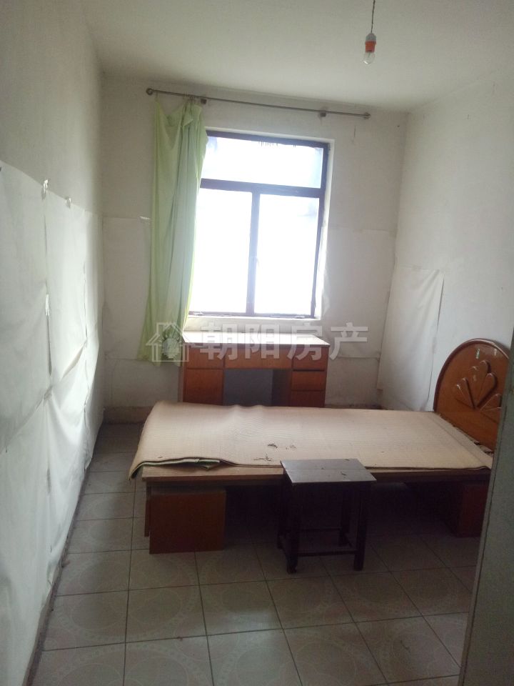 龙泉村2室1厅简单装修26中学区房吉房出售_2