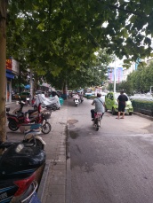 印染厂家属楼 32平 临街旺铺 简装 商业街商铺