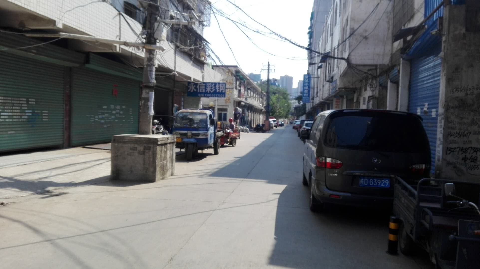 龙湖电影院综合楼商铺_3