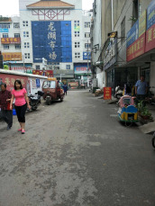 通用商铺 50平 临街旺铺人流密集 紧邻地铁