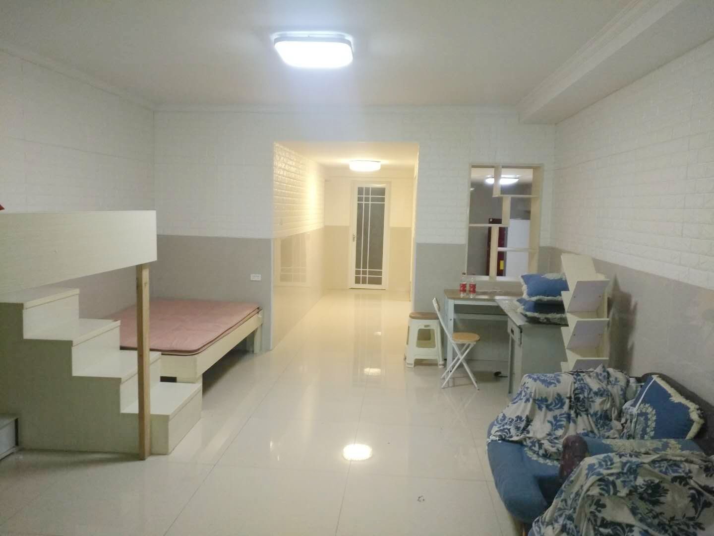 山南印象1室1厅普装急租_4