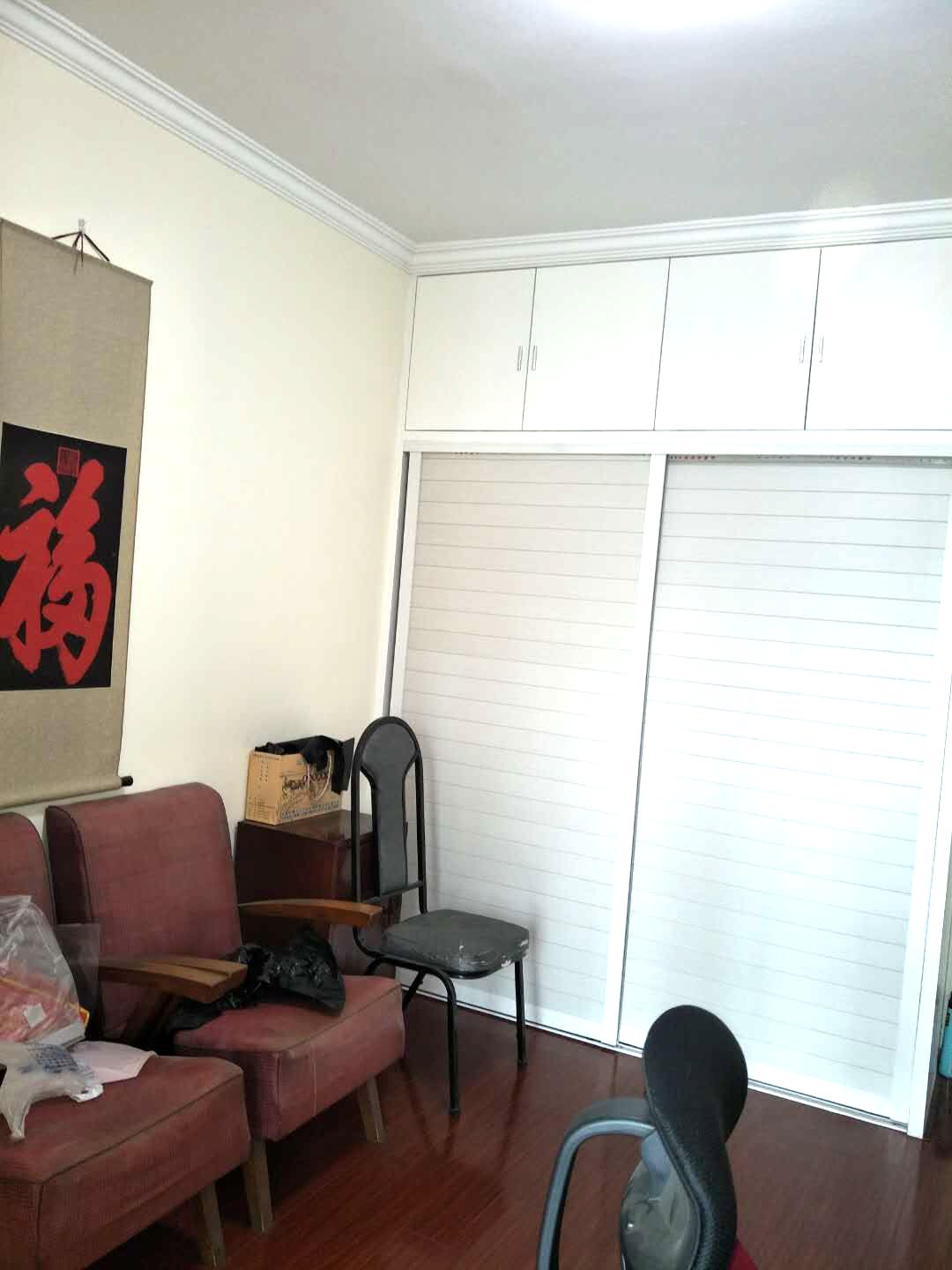 鑫诚花园，全新精装，家电家具全新。_6