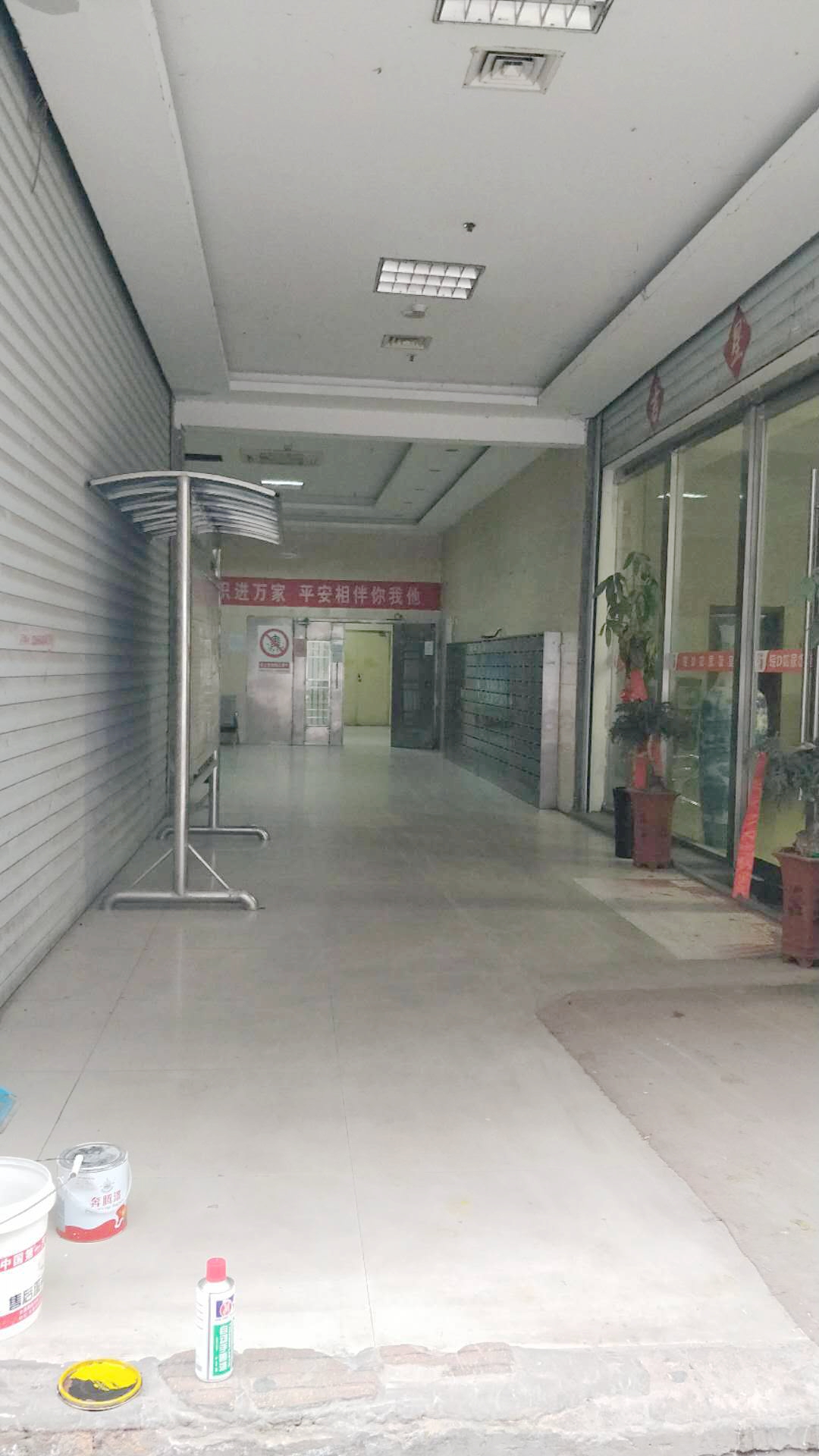 中央国际广场 58平 高层一室一阳台 配套齐全购物便捷_9