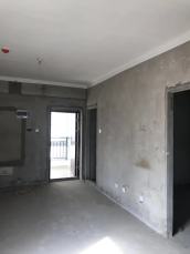 龙湖中心 75平 北向一室一厅 毛坯交付 配套齐全