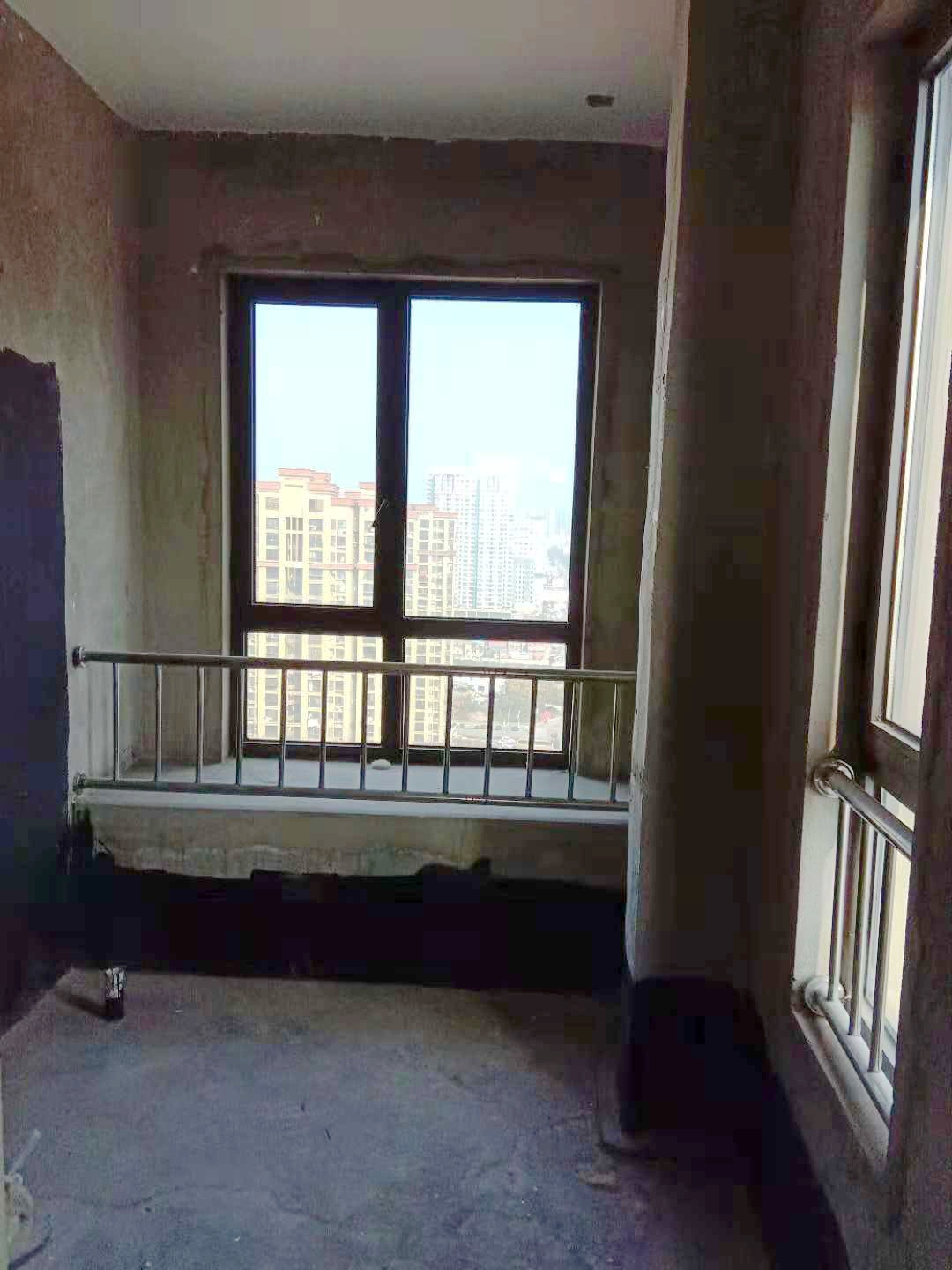 绿茵里3室2厅1厨2卫3阳台观景房毛坯大户型出售_10