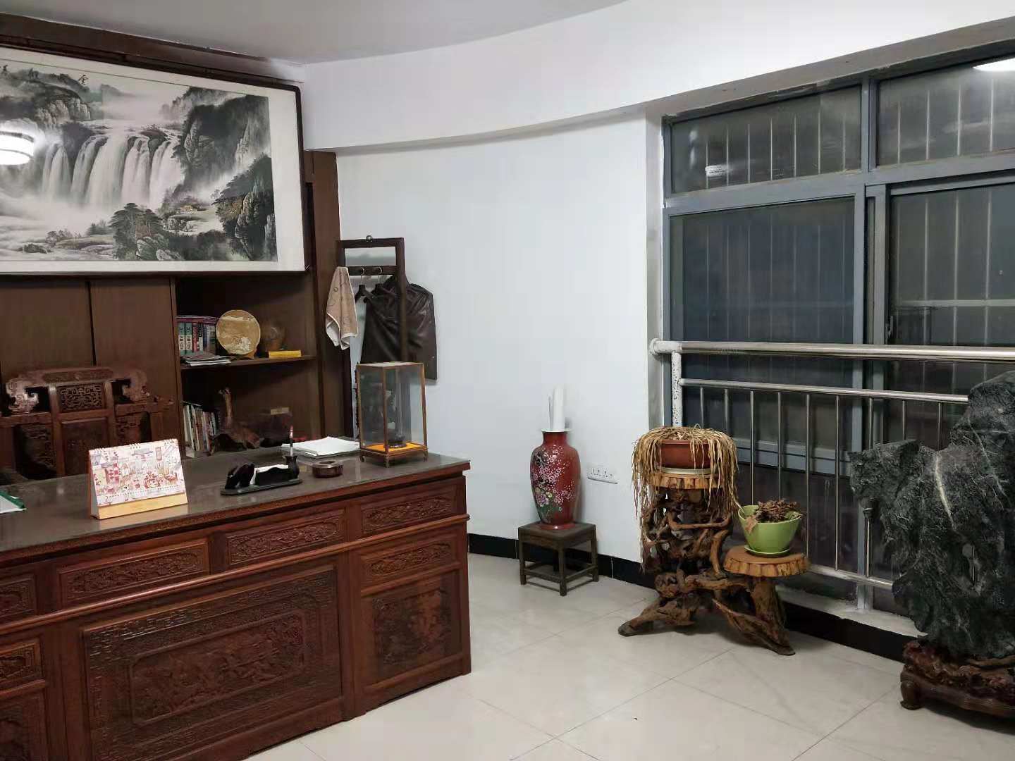 云景华城两室一厅精装好房出售_3
