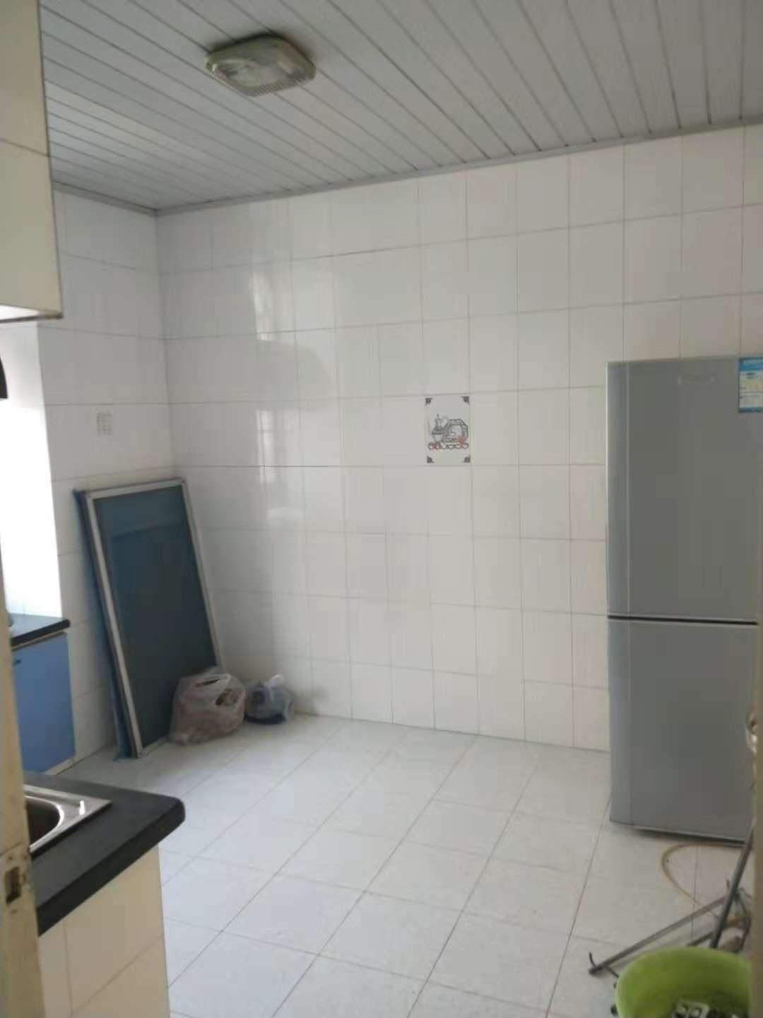 吉安小区.交通方便，附近有超市菜市车站_6