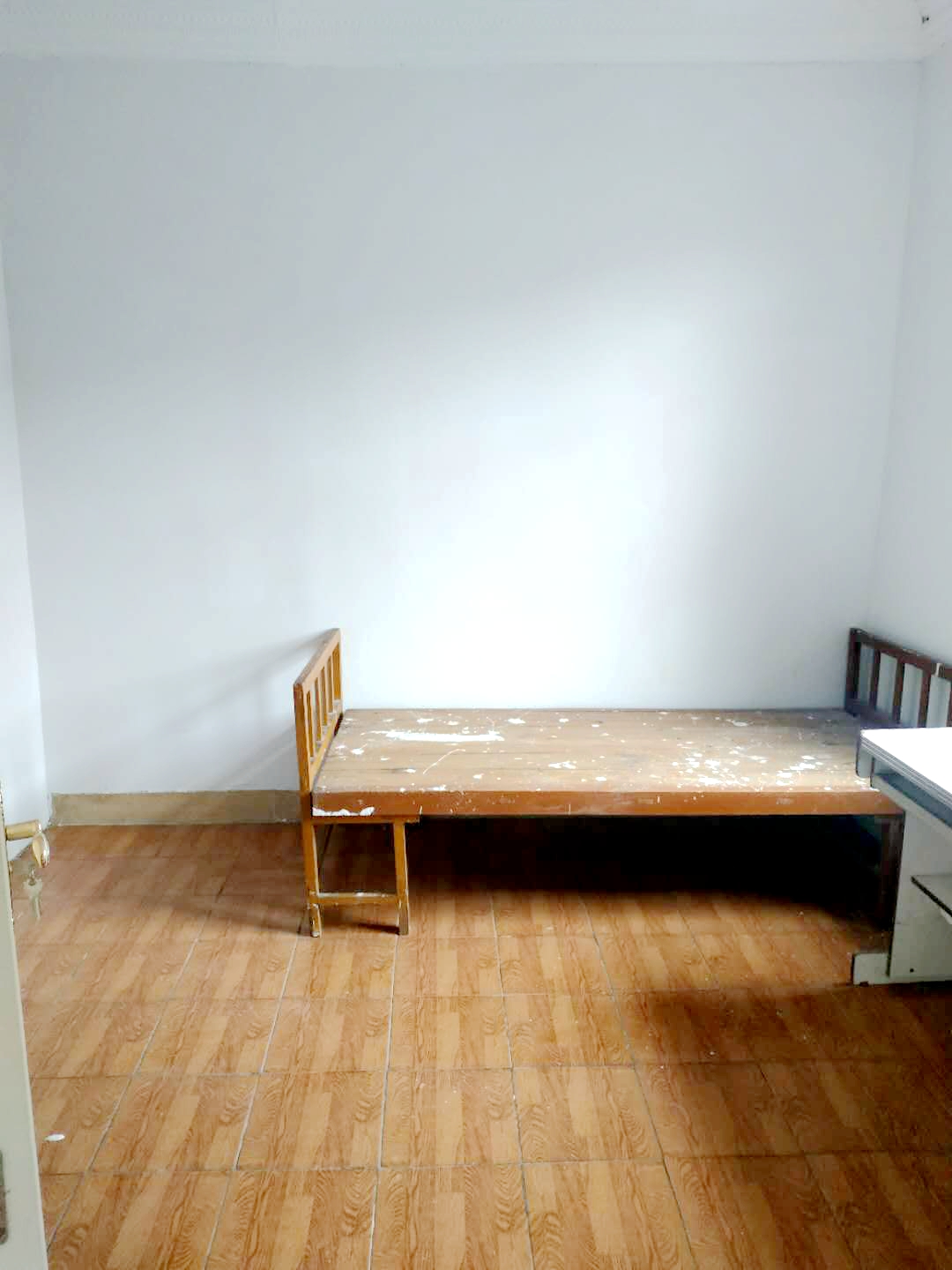 基建村 18小附近，地段好。价格低，交通生活方便_2