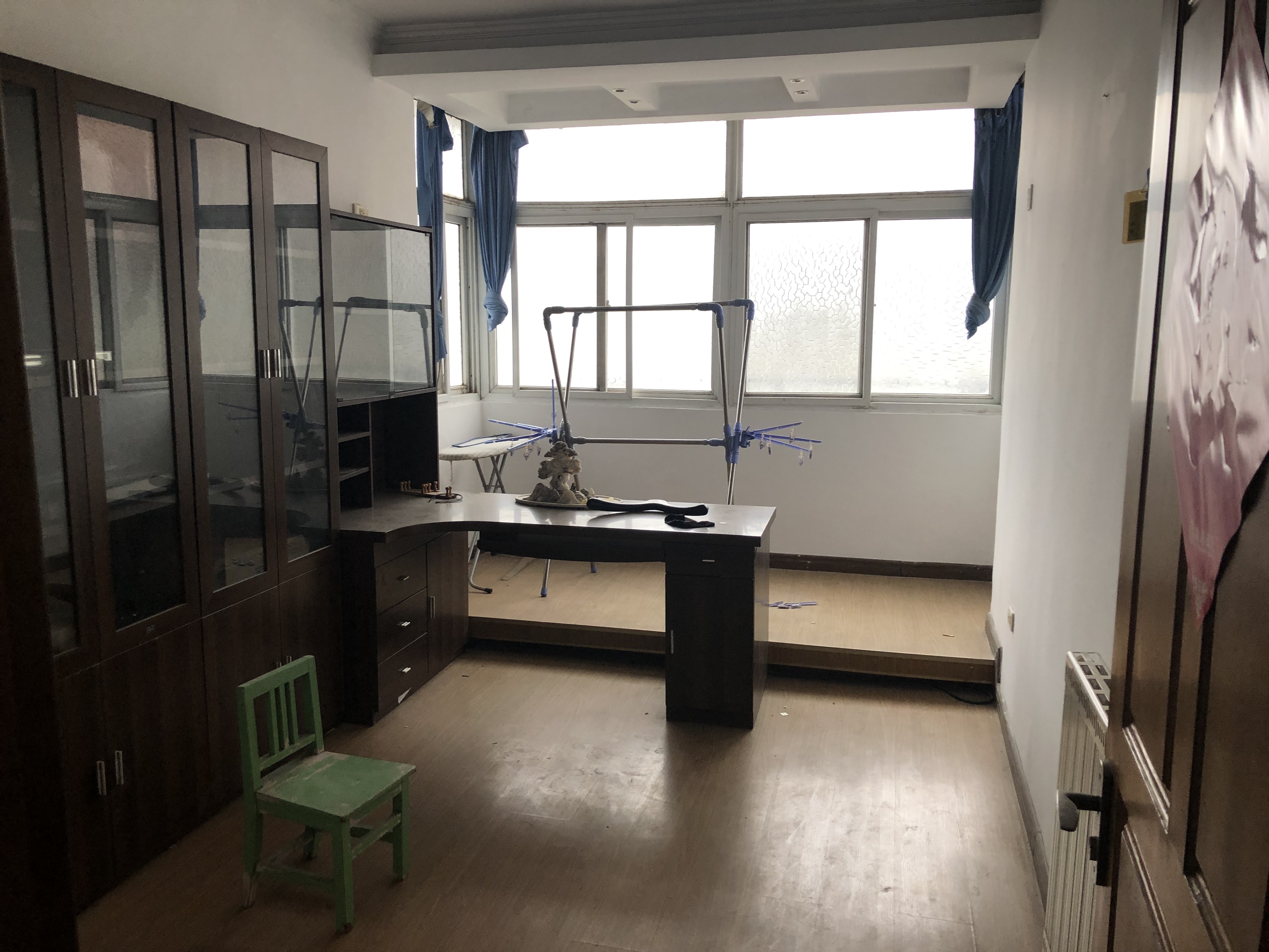 龙湖中学家属楼 两室两厅 普通装修_3