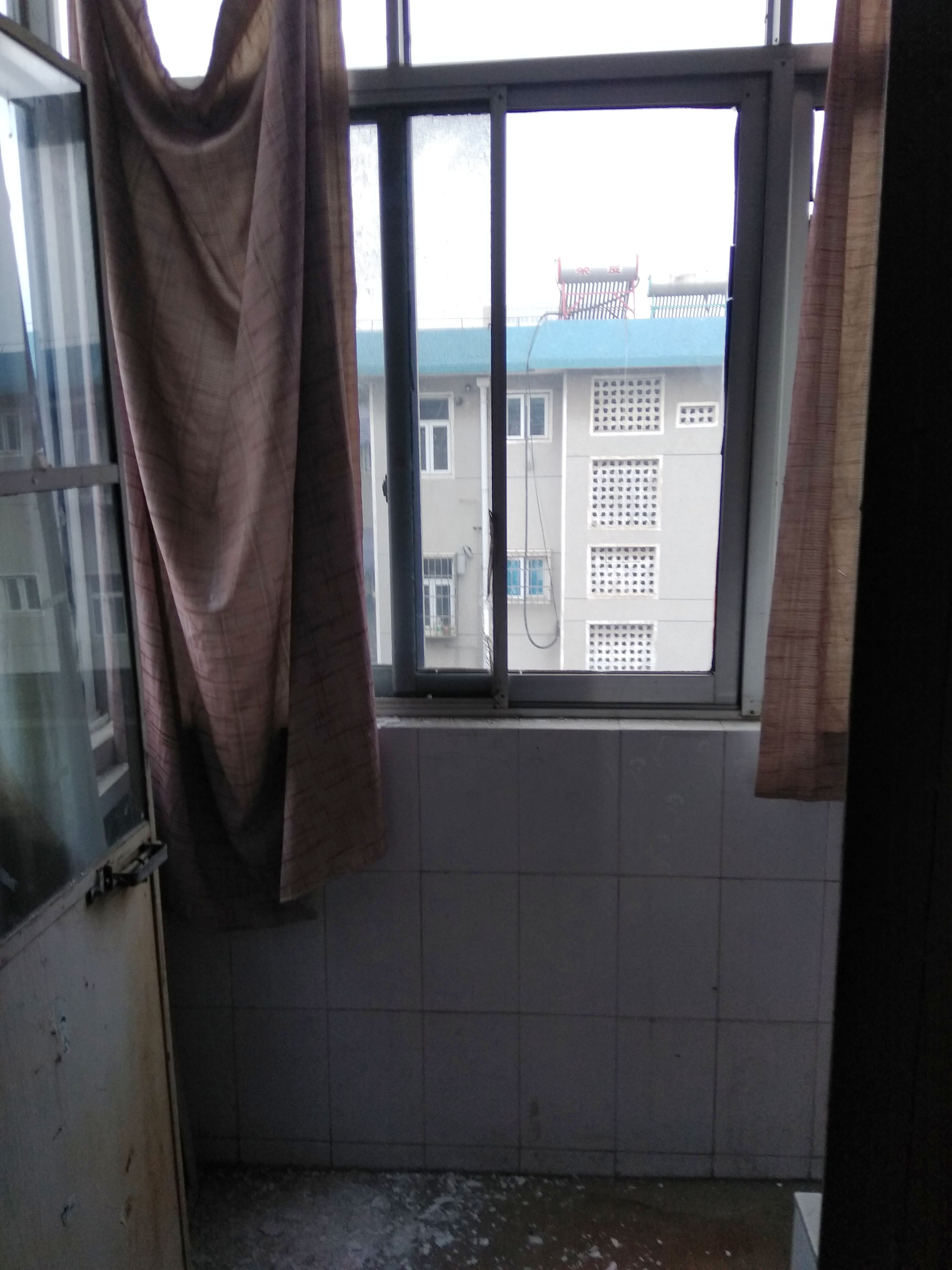 淮化新村 69平 南向两室一厅 交通便利 采光好随时看房_8