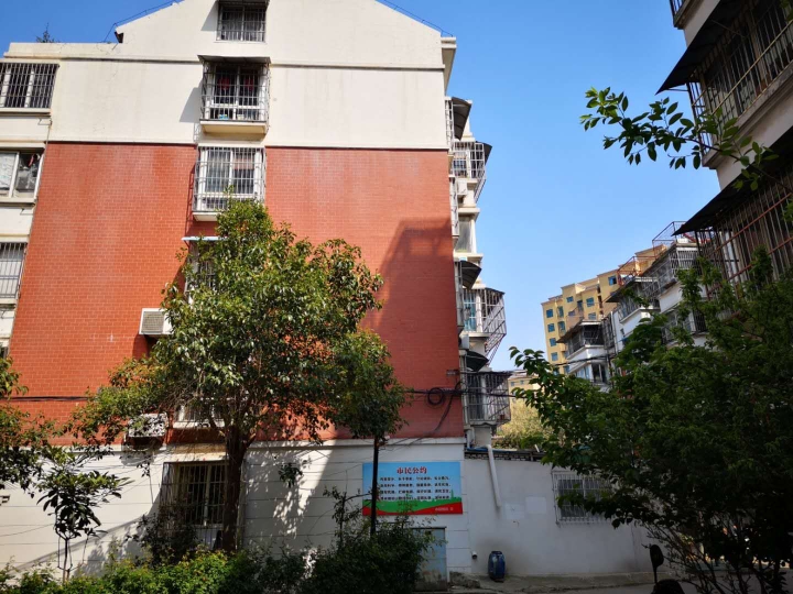 明珠花园3室2厅带大阳台_6