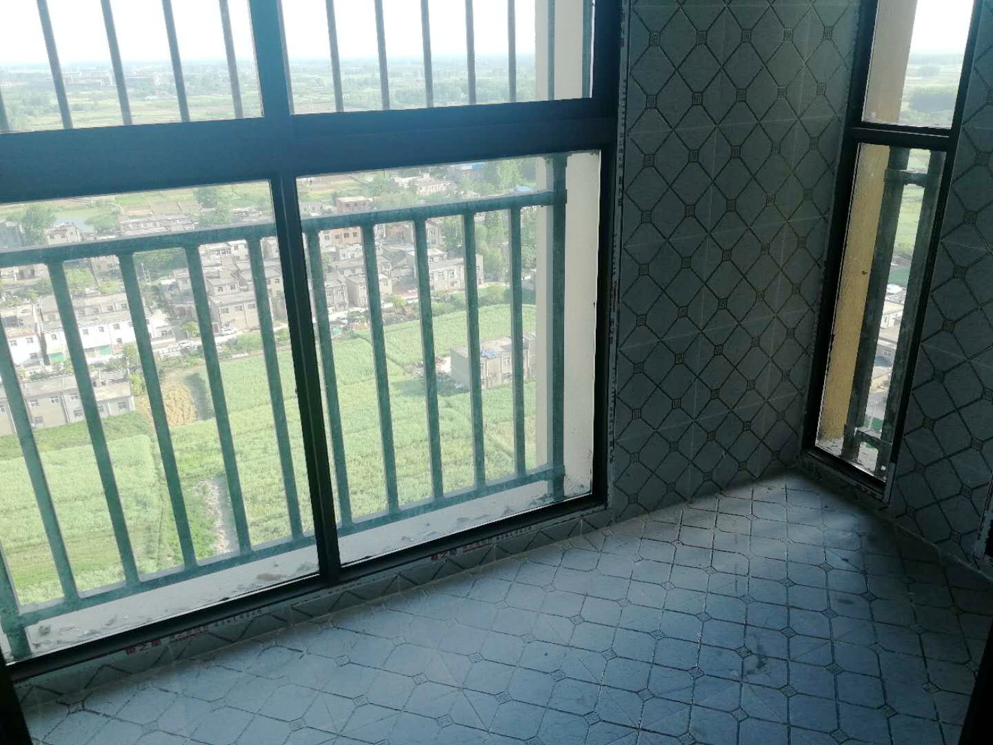 香颂小镇一期精装三室两厅好房出租_12
