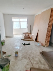 银鹭安居苑 107平 南向三居 满两年 学区房 交通便利