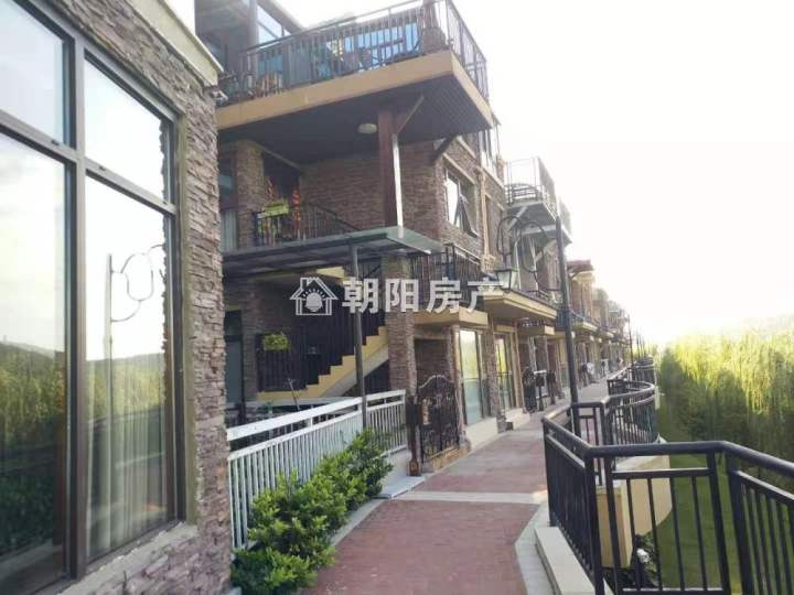 泉山湖龙湾叠拼别墅好房出售
