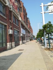 凤凰首府 72平 临街旺铺 优质地段 人流密集 交通要塞
