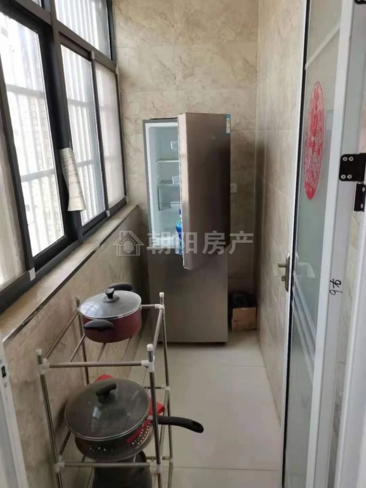滨河湾精装4室148平方古城学区出售-淮南凤台县二手房-安徽淮南朝阳