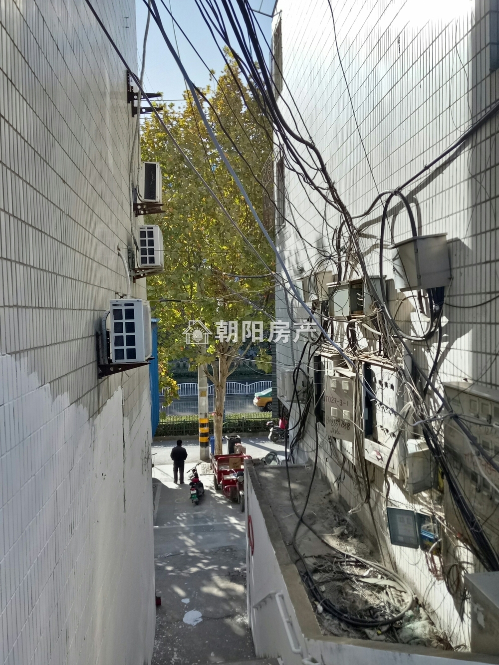 标准件厂家属楼 40平 南向一室一厅 满五唯一 简装