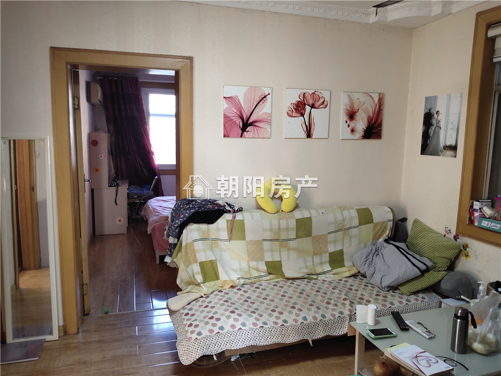翡翠苑 70平 东向两室 满五唯一 学区房 交通便利