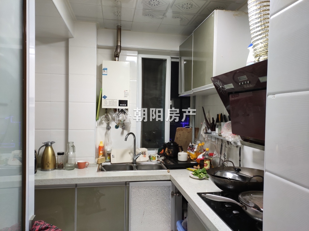 金地俊园 68平 精装两居 学区房 交通便利