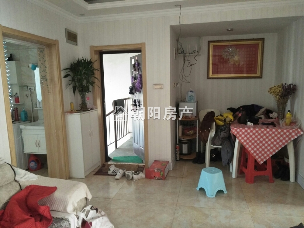 惠利江陈新村 76平 南向两室一厅 交通便利 学区房