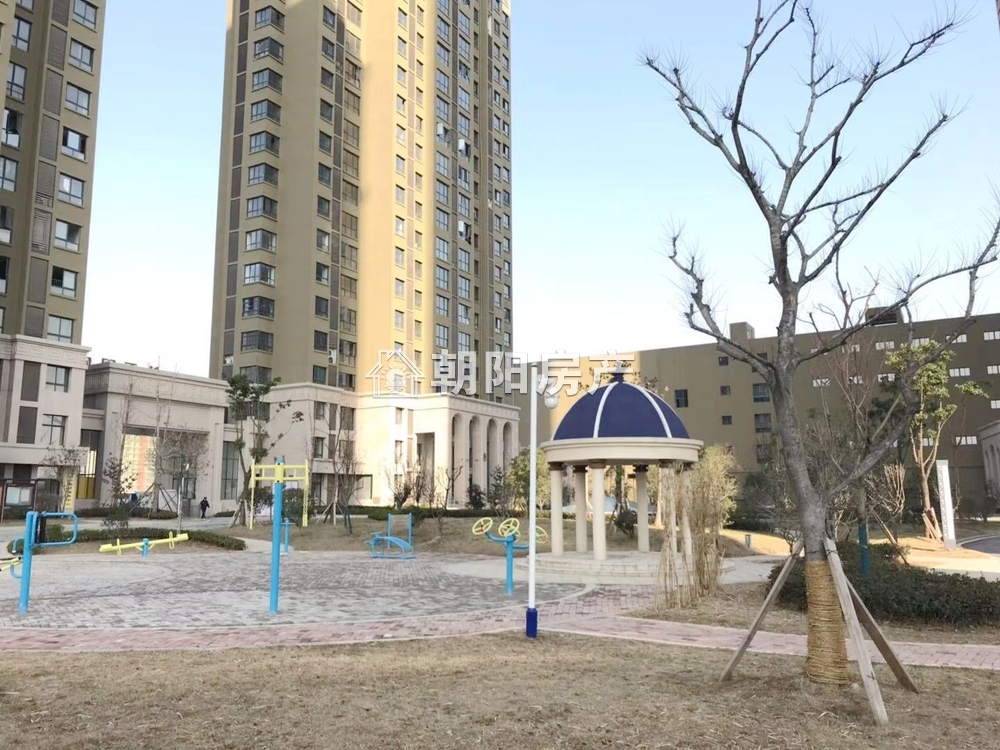 钻石星座 119平 南向三居 毛坯 学区房 随时看房