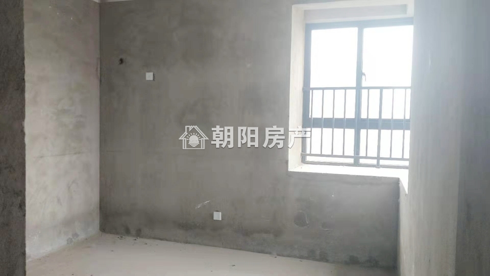 钻石星座 119平 南向三居 毛坯 学区房 随时看房