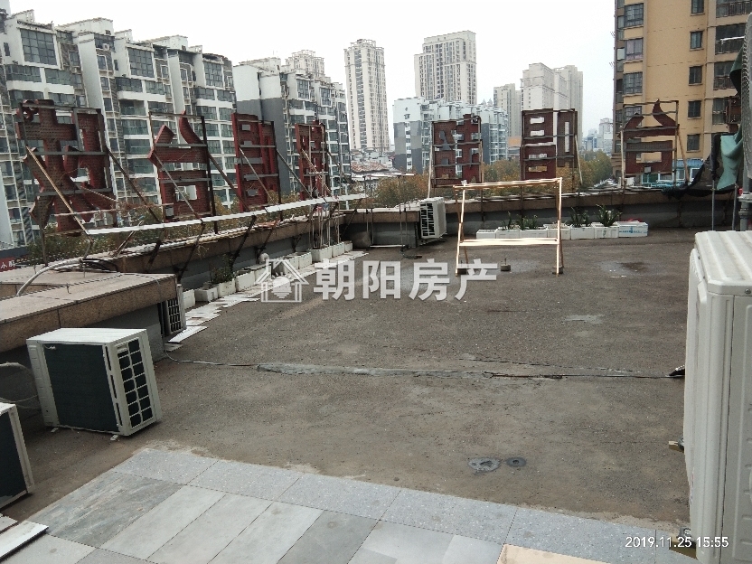 朝阳雅园 97平 南向豪装两居 交通便利 随时看房