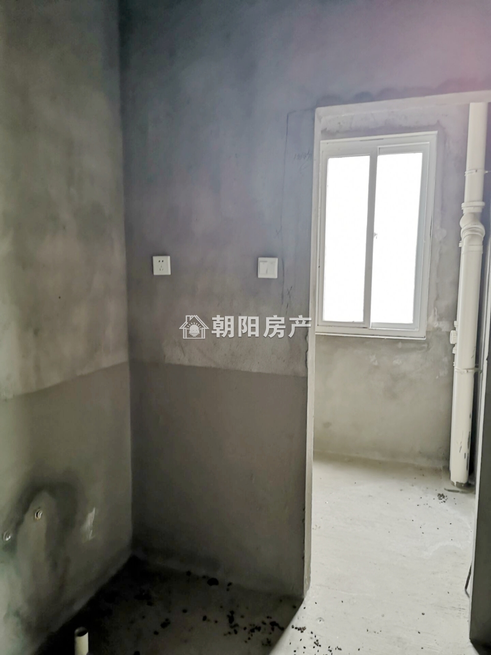 朝阳雅园 97平 南向两室采光好 满两年 学区房 交通便利