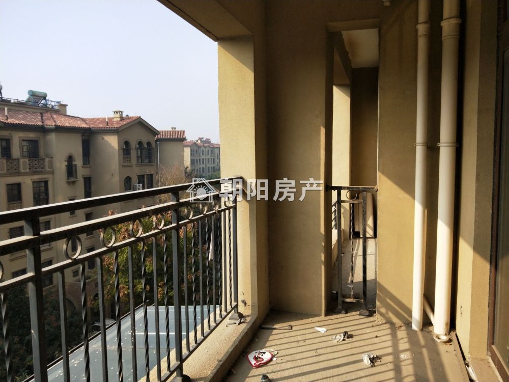顺发泽润园 103平 南向三室二厅 交通便利 配套齐全