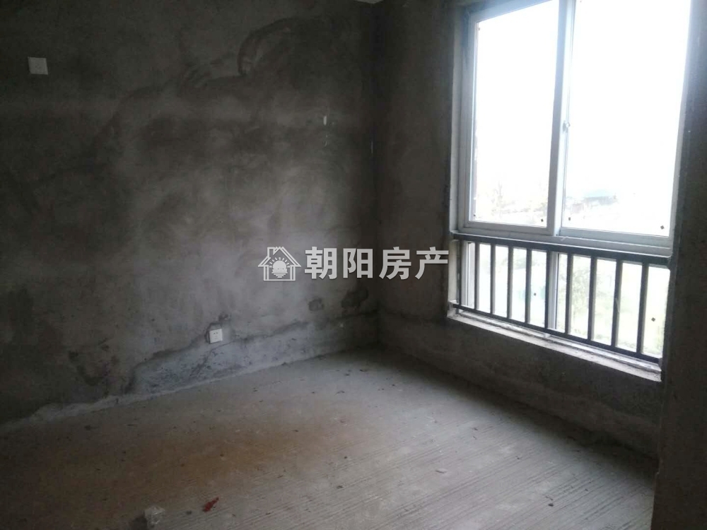 东城国际 108平 南向三居 交通便利 4.63元/平
