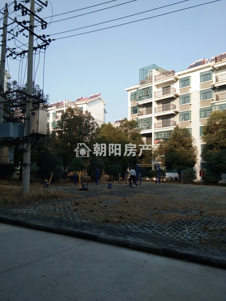 明珠花园 95平 朝南两居 采光好 交通便利 配套齐全