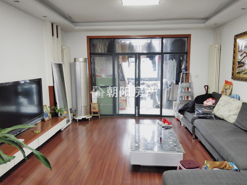 盛世名门 140平 南向精装三居 免税 3776元/平