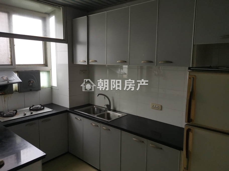 天桥小区 60平 南向两居 满两年 学区房采光好