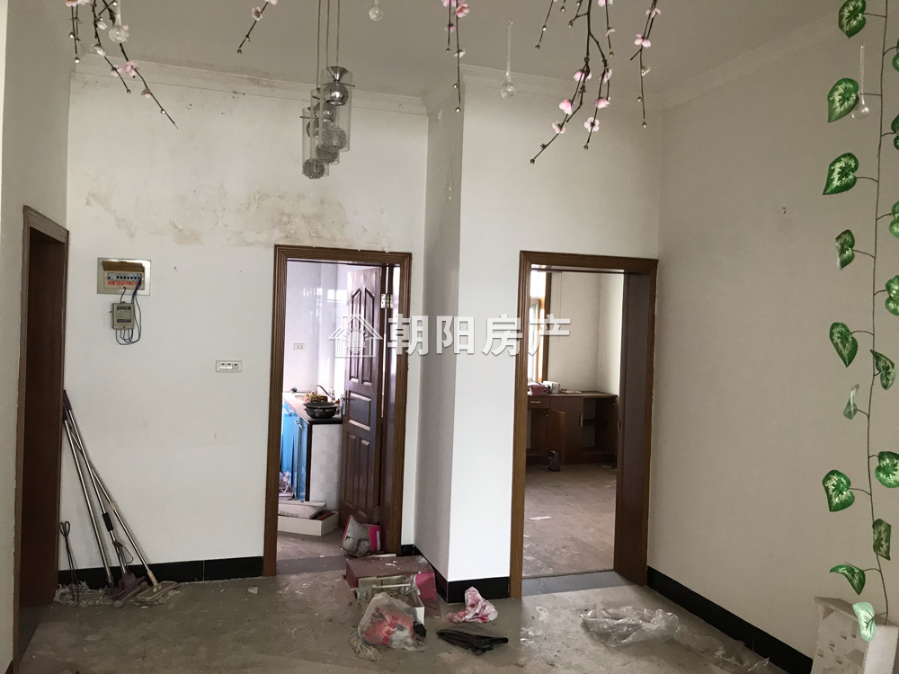 柏郢小区 120平 南向三室简装 满五唯一 单价2500