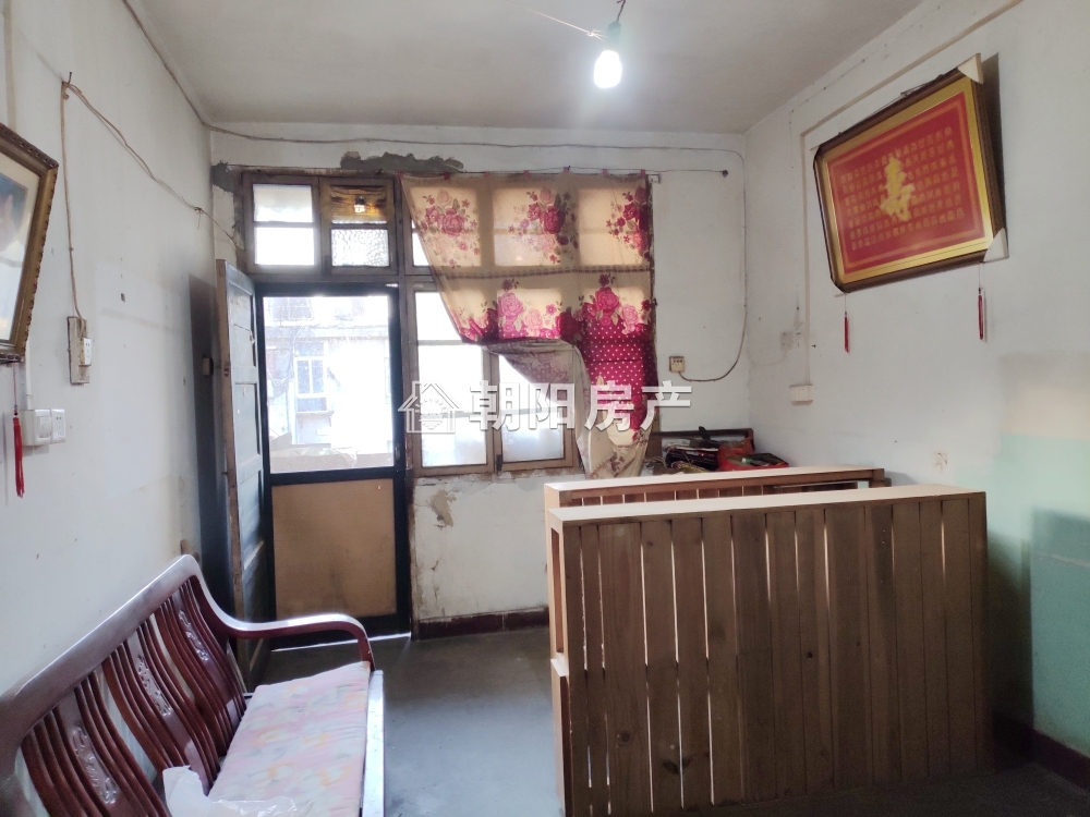 桂苑西区 61平 南向两室 满两年 采光好 交通便利
