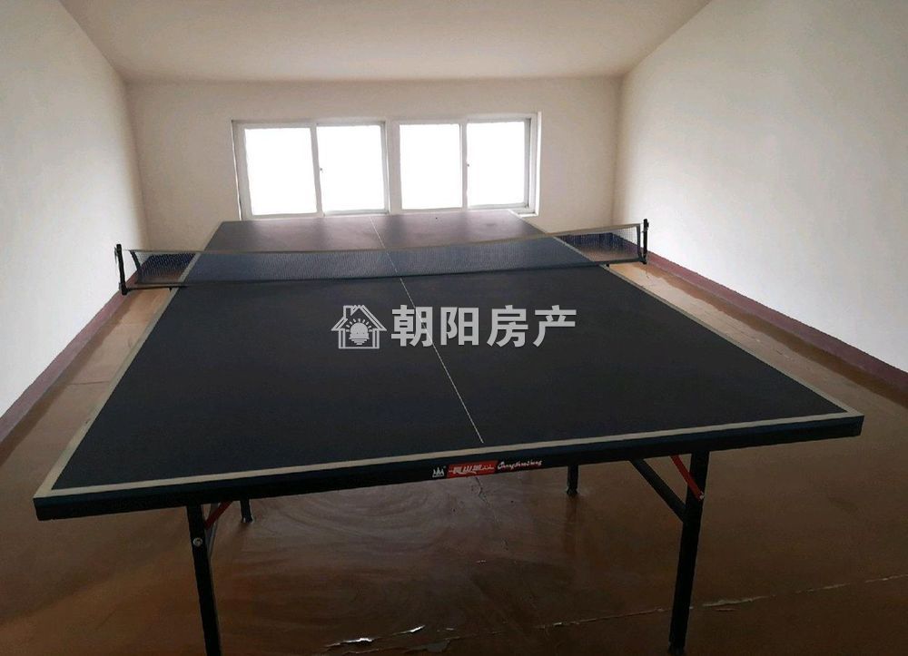 洛河电厂 134平 朝南精装三室 满两年 交通便利