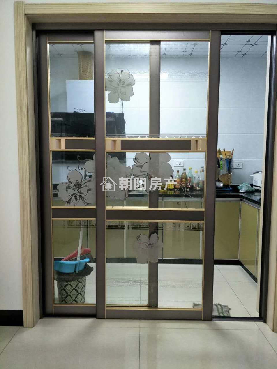 九龙岗建设村C区 80平 两室两厅 交通便利 满两年 精装随时看房