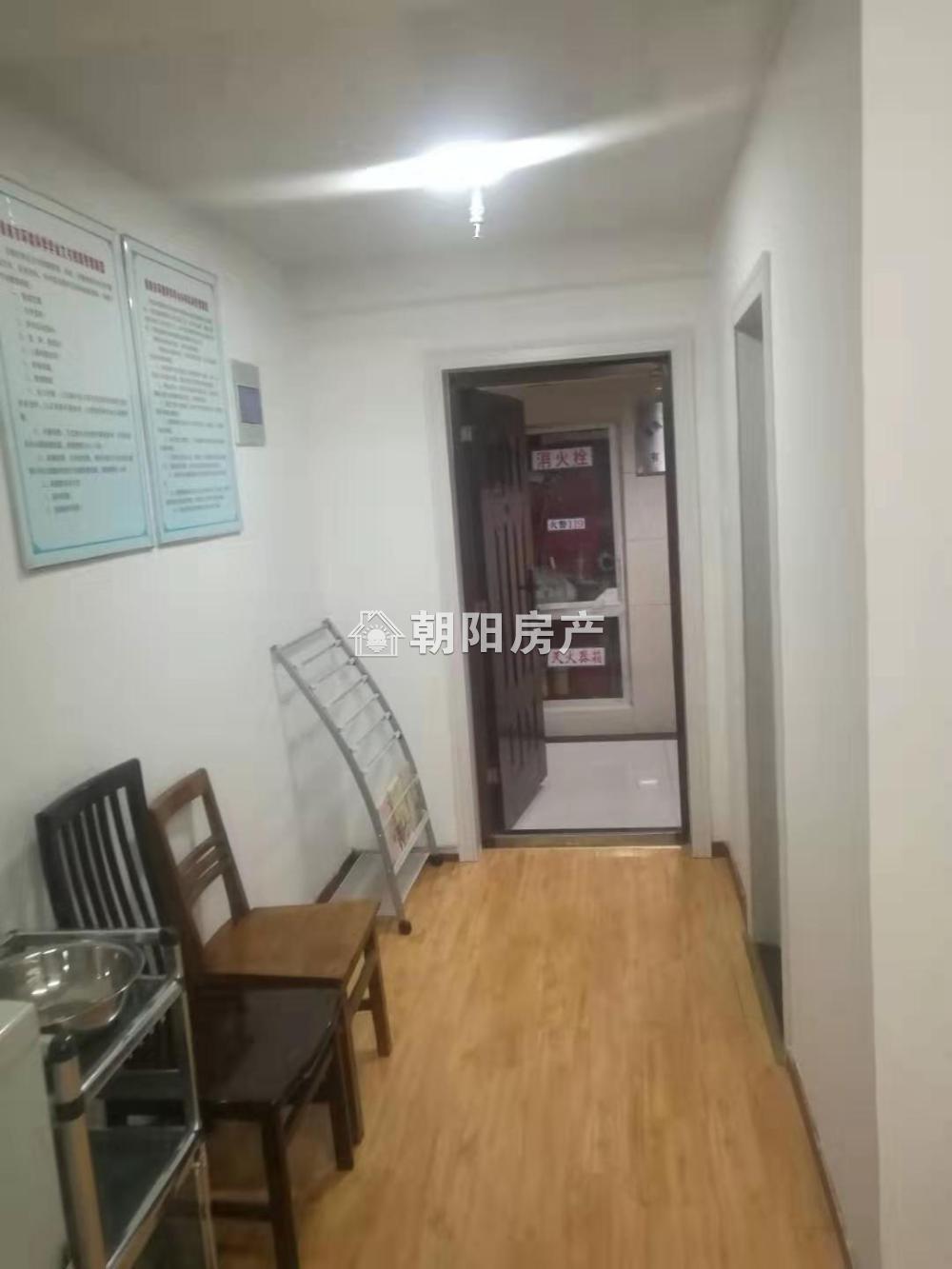 瑞鑫大厦 43平 精装一室一厅 采光好 交通便利 随时看房