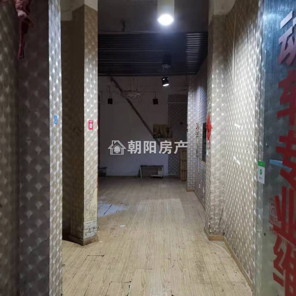 斯瑞明珠城 45平临街旺铺 紧邻地铁人流密集