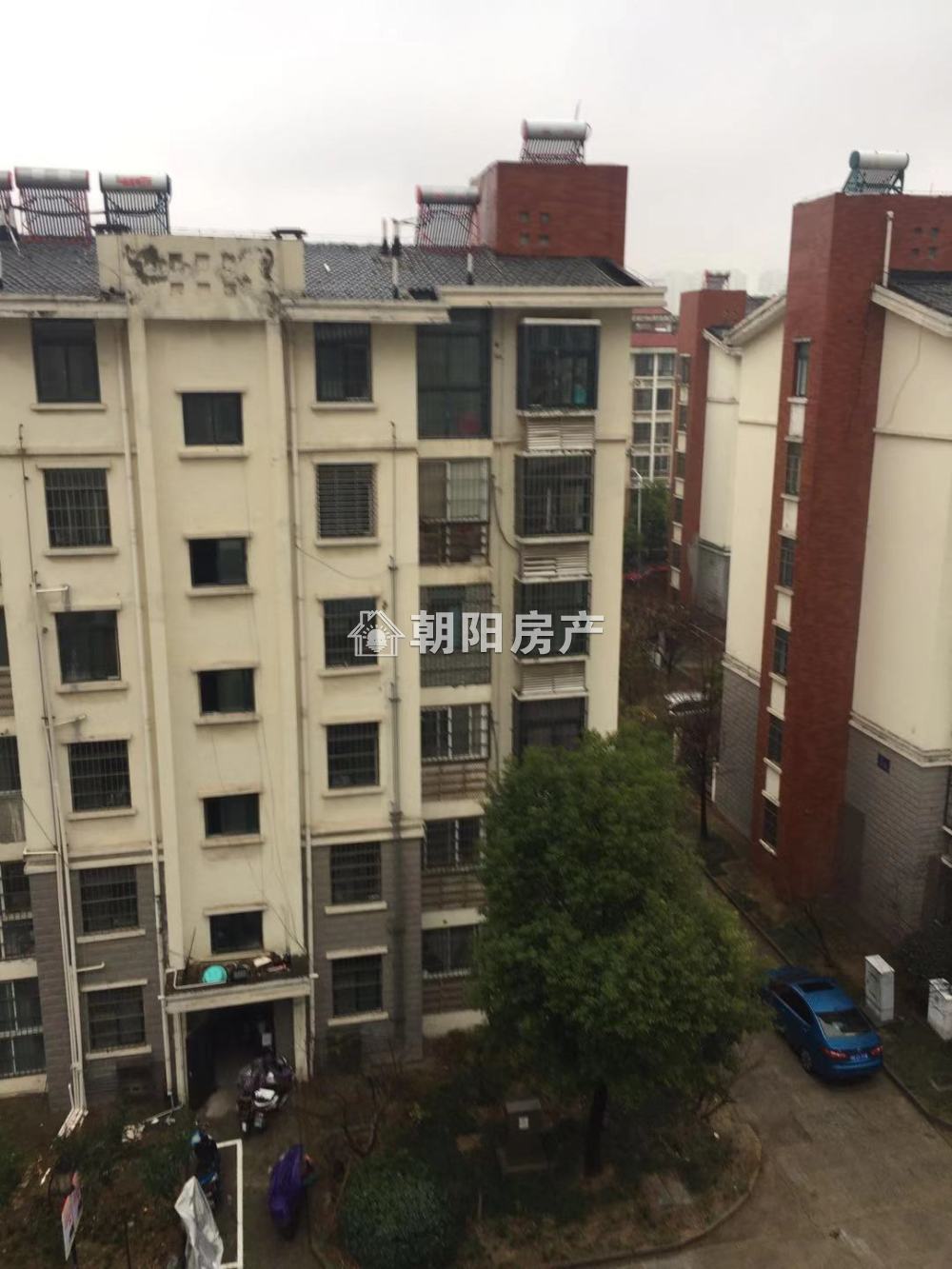 淮河公馆 96平 南向三室二厅 单价2083元 学区房交通便利