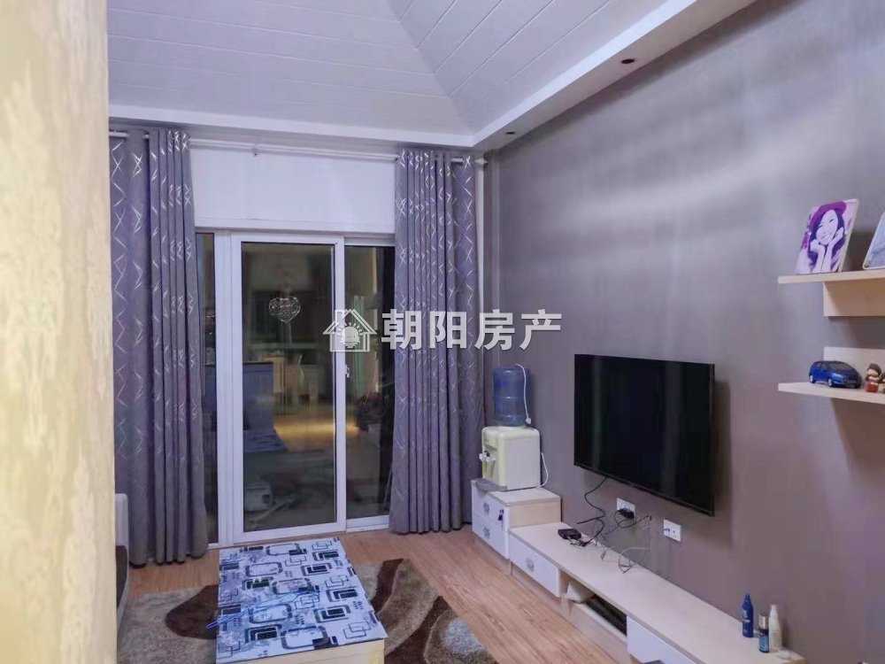 顺发泽润园 85平 南向三室二厅 精装免税 配套齐全