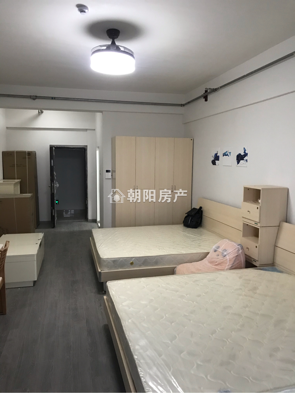九龙国际广场 68平 南向精装两居 采光好 配套齐全