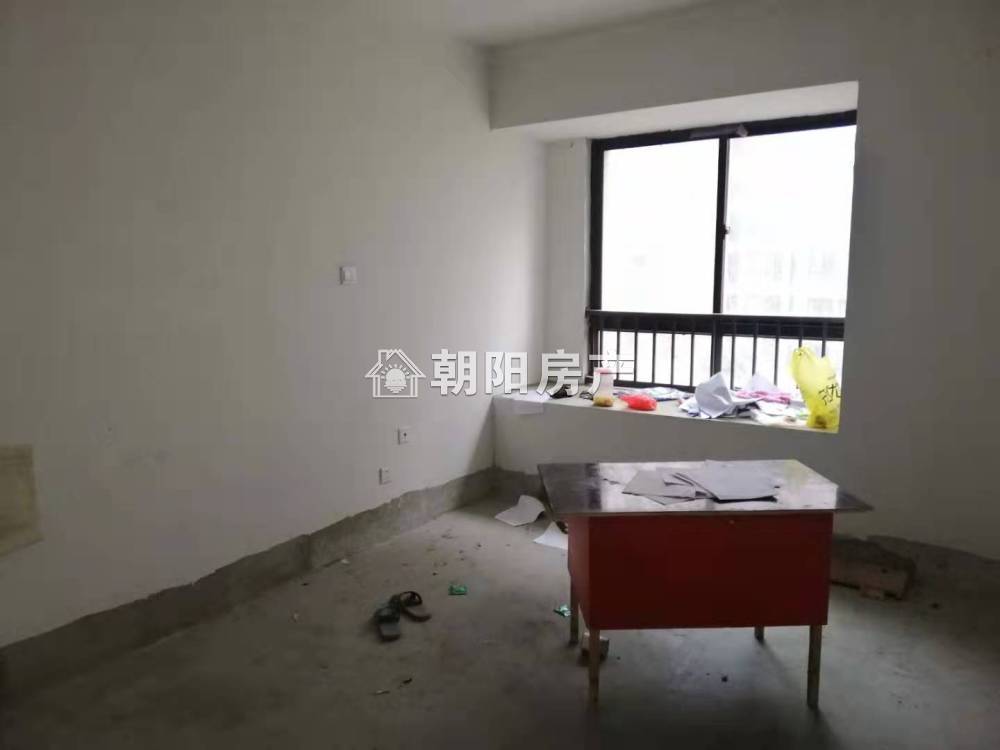 泉山湖兰乔公馆 122平 南向三室 满五唯一 学区房 采光好
