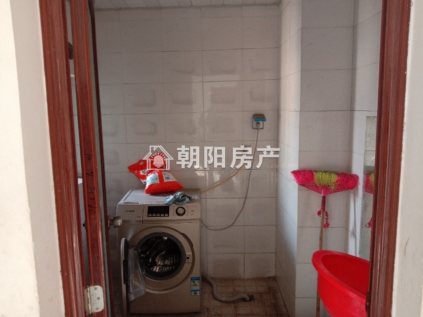 心享世城一期 94平 南向四室二厅 精装 学区房 交通便利