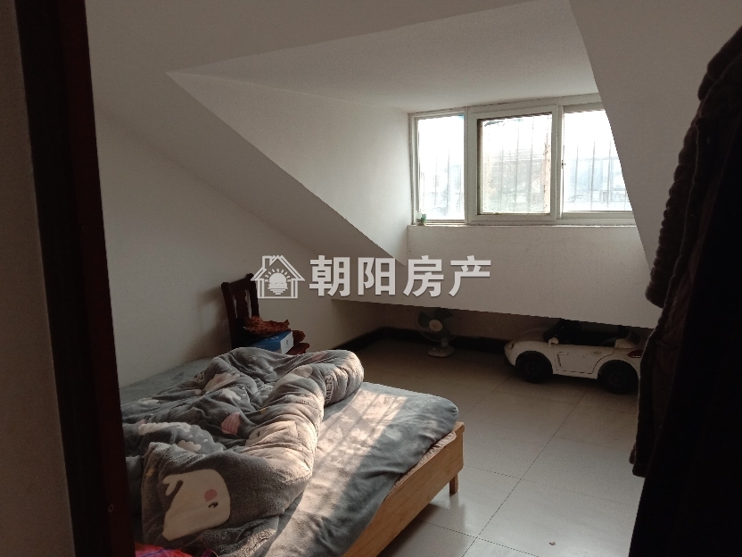 心享世城一期 94平 南向四室二厅 精装 学区房 交通便利