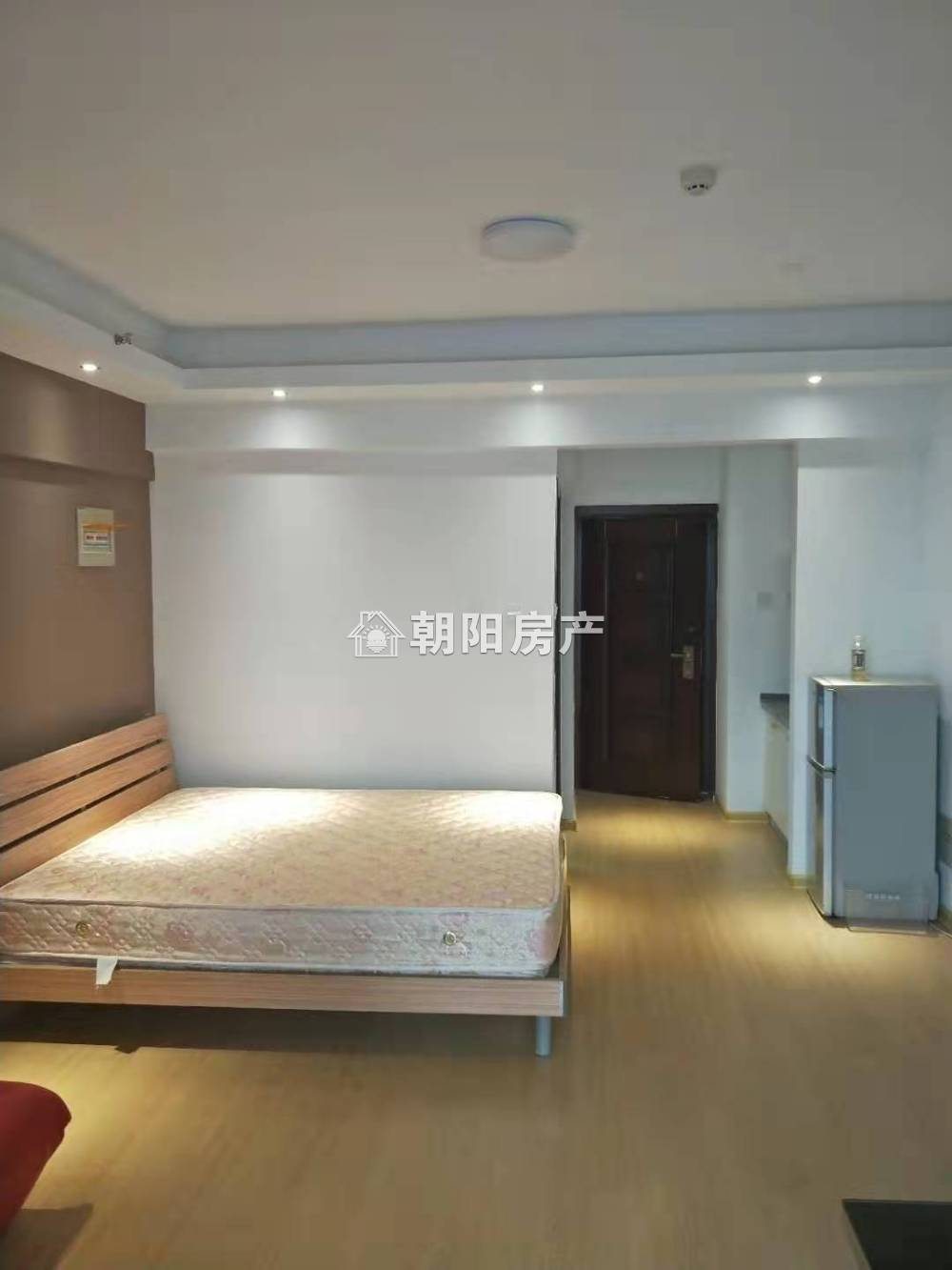 中环158 46平 精装一室一厅 满两年 配套齐全