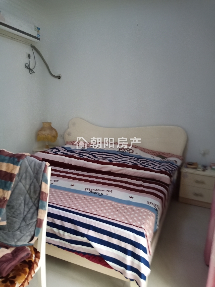 惠利学府春天 78平 南向两居精装 学区房 交通便利